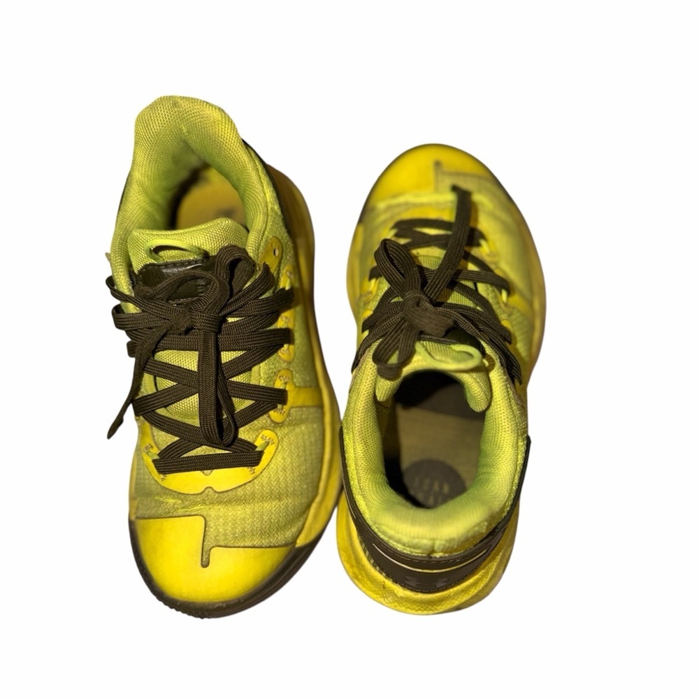 Under Armour Kids Sneakers in Yellow and Green